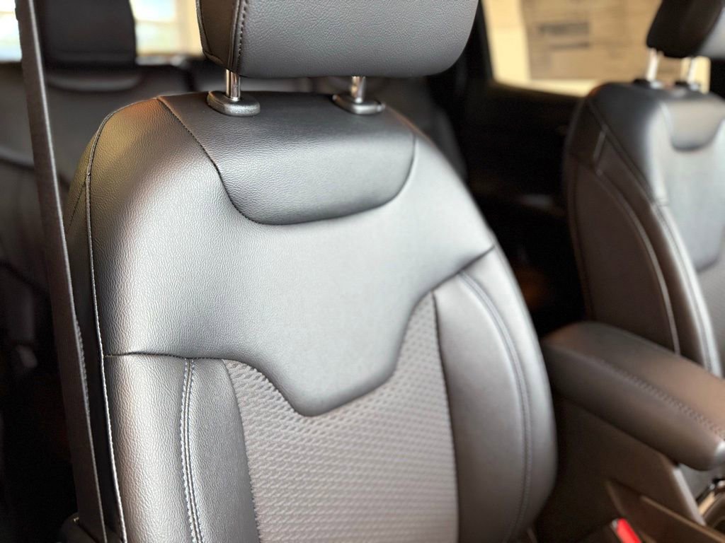 New 2026 Jeep Compass Latitude w/ Quick Order Package 29K image 27