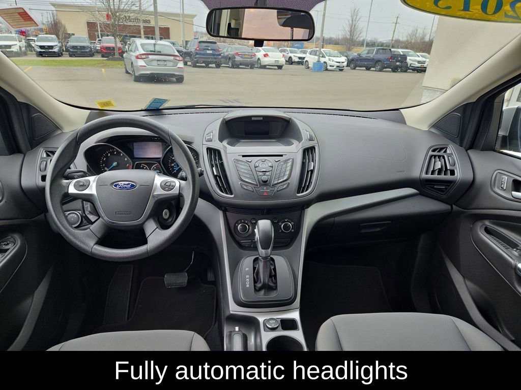 Used 2015 Ford Escape SE image 15