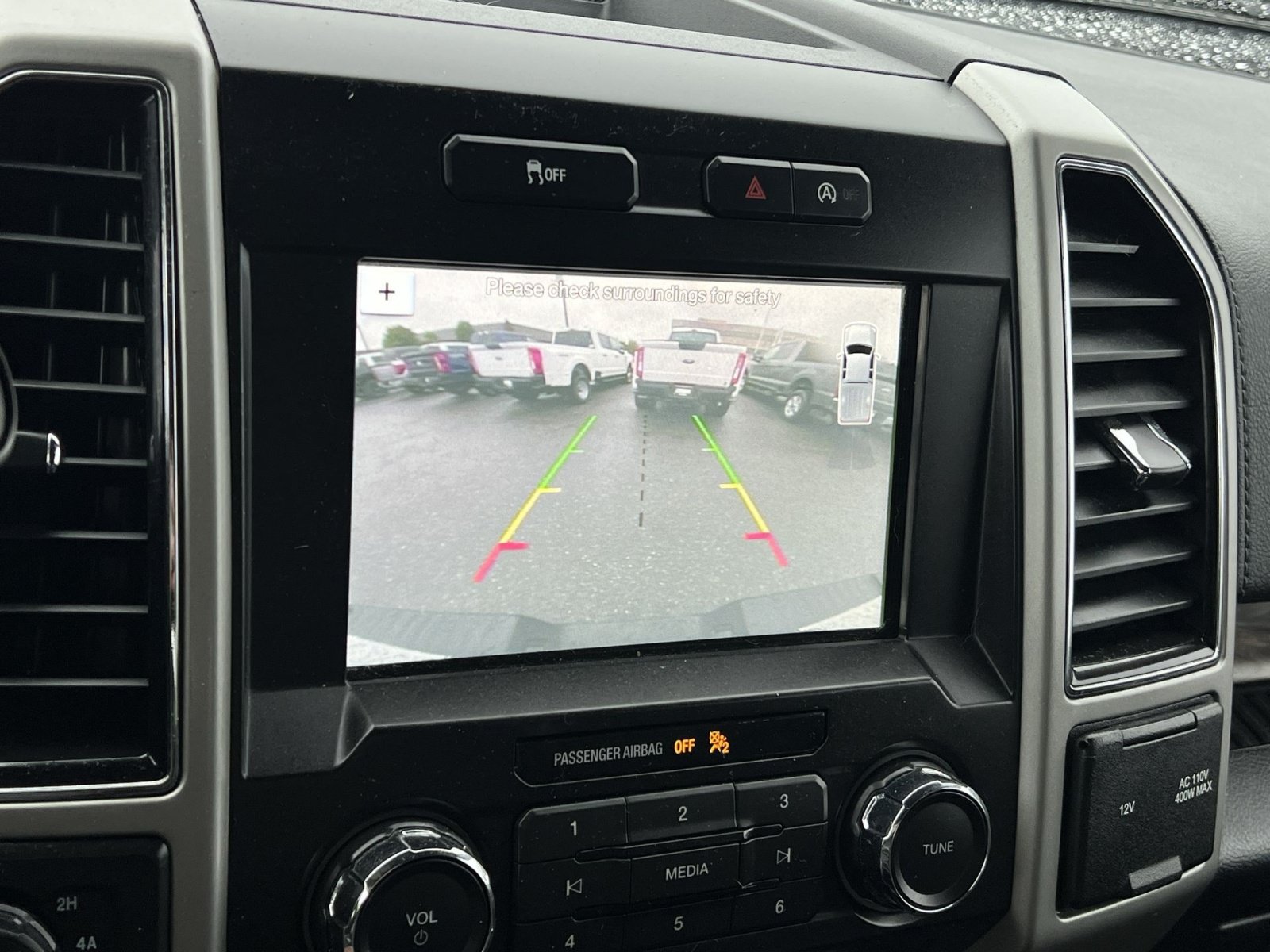 Used 2018 Ford F150 Lariat w/ Heavy-Duty Payload Package AWD/4WD image 19