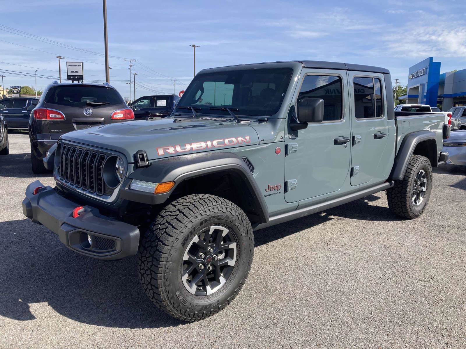 Used 2025 Jeep Gladiator Rubicon w/ Convenience Group image 5