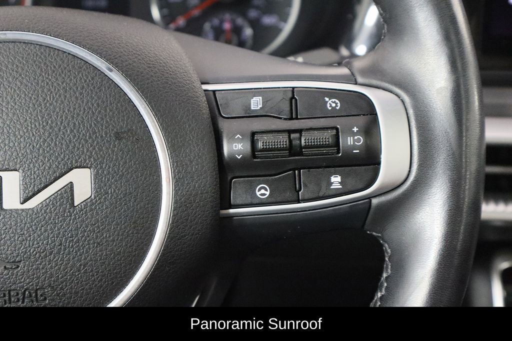 Used 2023 Kia K5 GT-Line image 10
