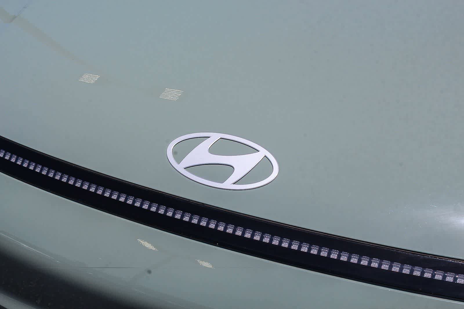 Certified 2024 Hyundai Kona SEL FWD image 14