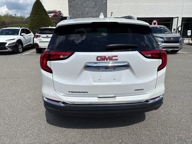 Used 2021 GMC Terrain SLT w/ Infotainment Package II AWD/4WD image 4