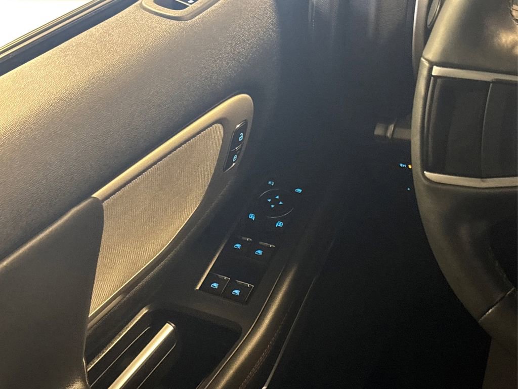 Certified 2025 Ford Expedition Max Active image 37