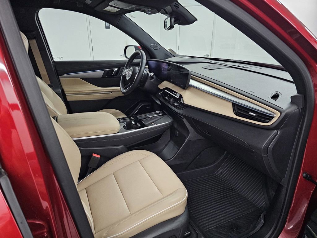 Used 2025 Buick Enclave Preferred w/ Power Package AWD/4WD image 24