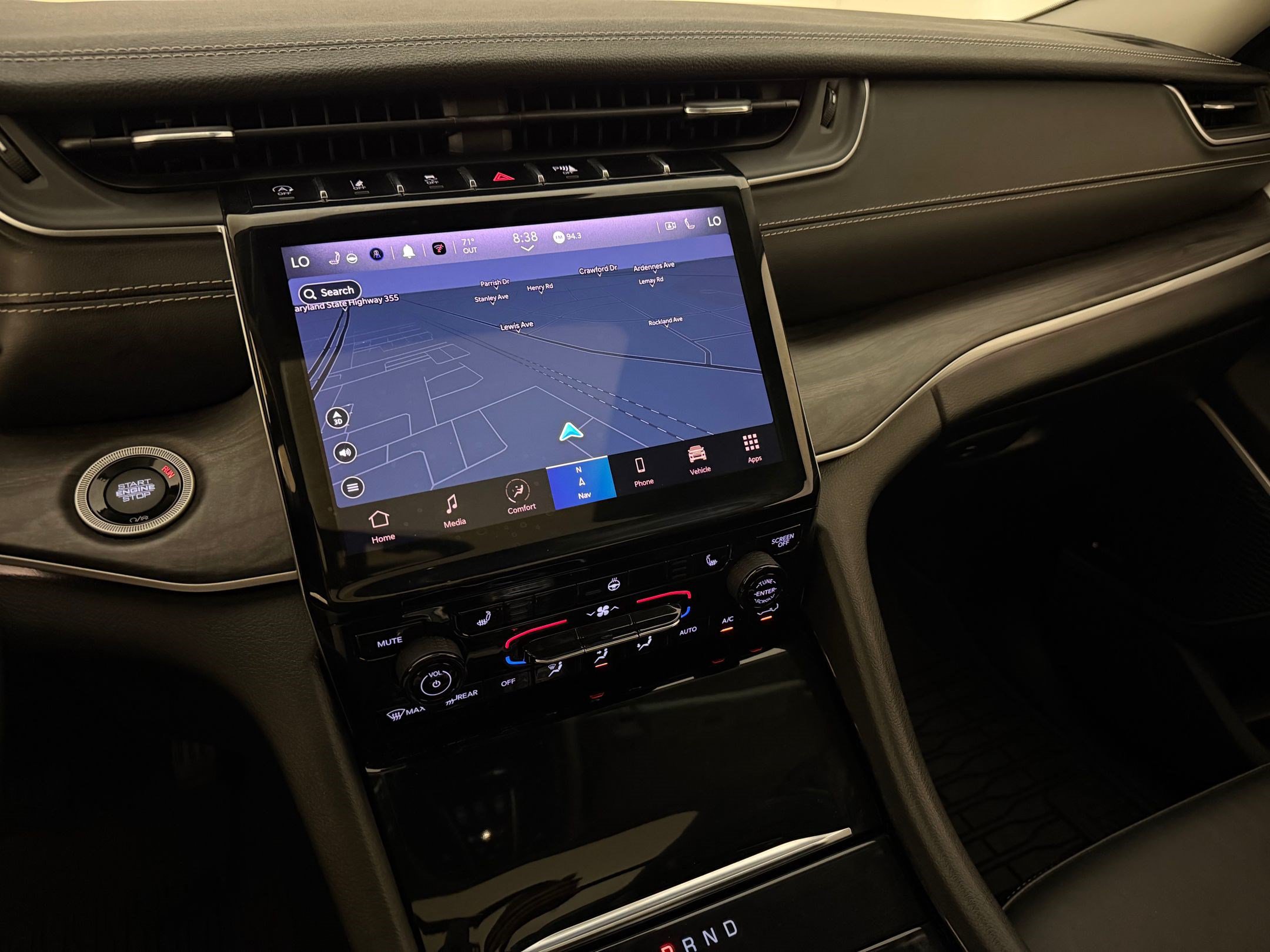 Used 2021 Jeep Grand Cherokee L Limited AWD/4WD image 19