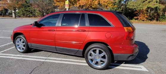Used 2006 Chrysler Pacifica Touring image 3