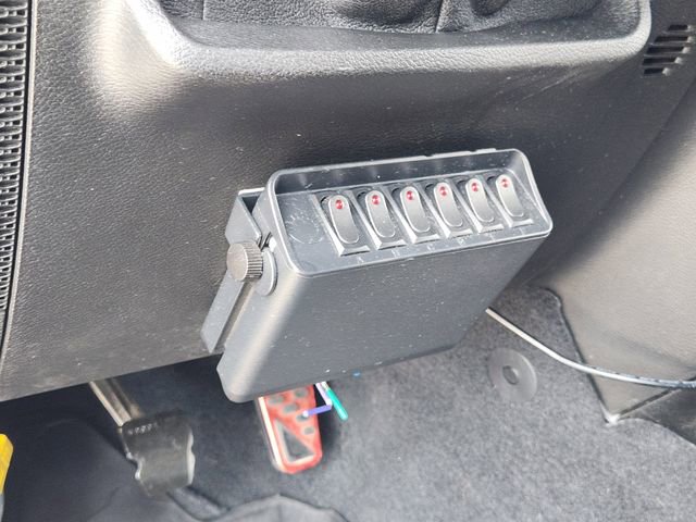 Used 2018 Jeep Wrangler Unlimited Rubicon w/ LED Lighting Group image 23