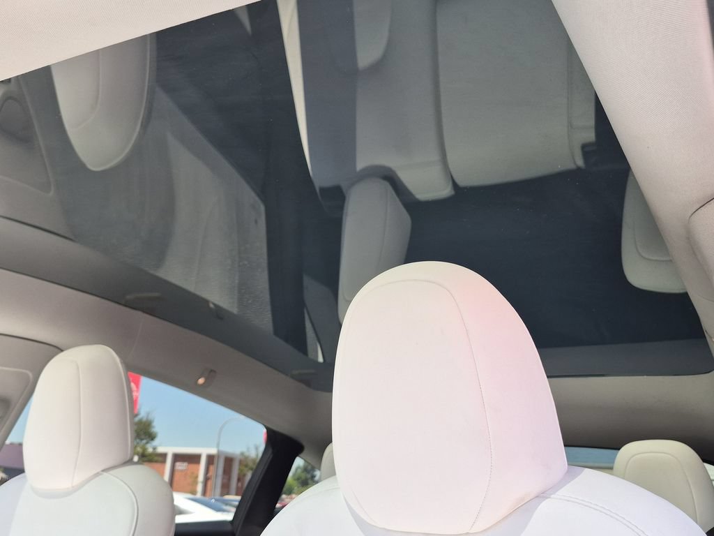 Used 2020 Tesla Model Y Long Range AWD/4WD image 17