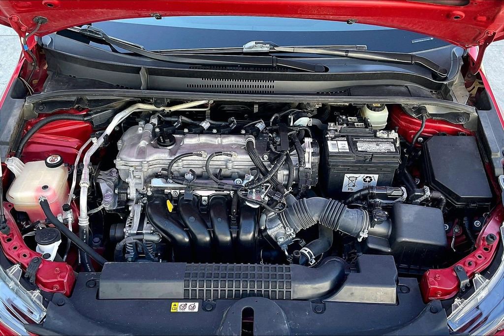 Used 2021 Toyota Corolla LE image 10