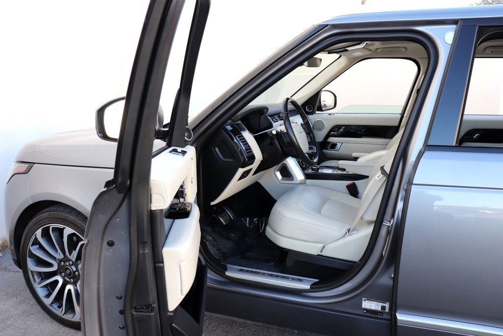Used 2022 Land Rover Range Rover Westminster Edition AWD/4WD image 2
