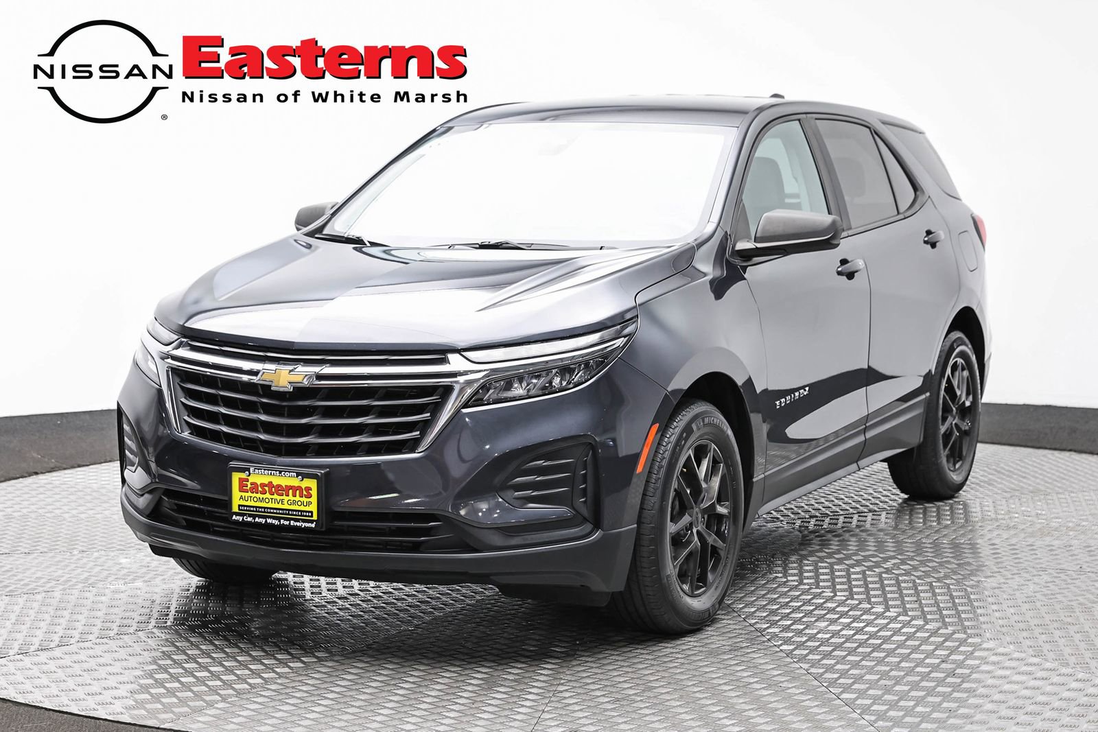 Used 2022 Chevrolet Equinox LS w/ LS Convenience Package image 1
