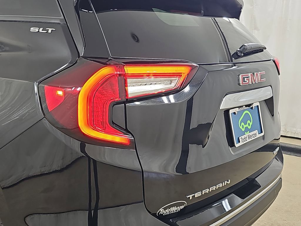 Certified 2024 GMC Terrain SLT w/ LPO, Floor Liner Package image 40