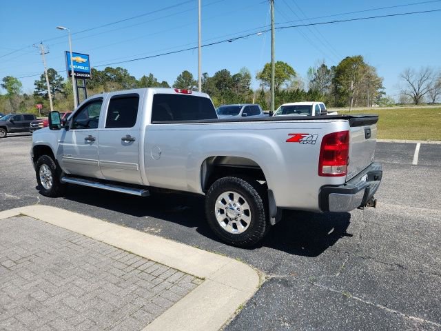 Used 2011 GMC Sierra 3500 SLE w/ SLE Preferred Package image 9