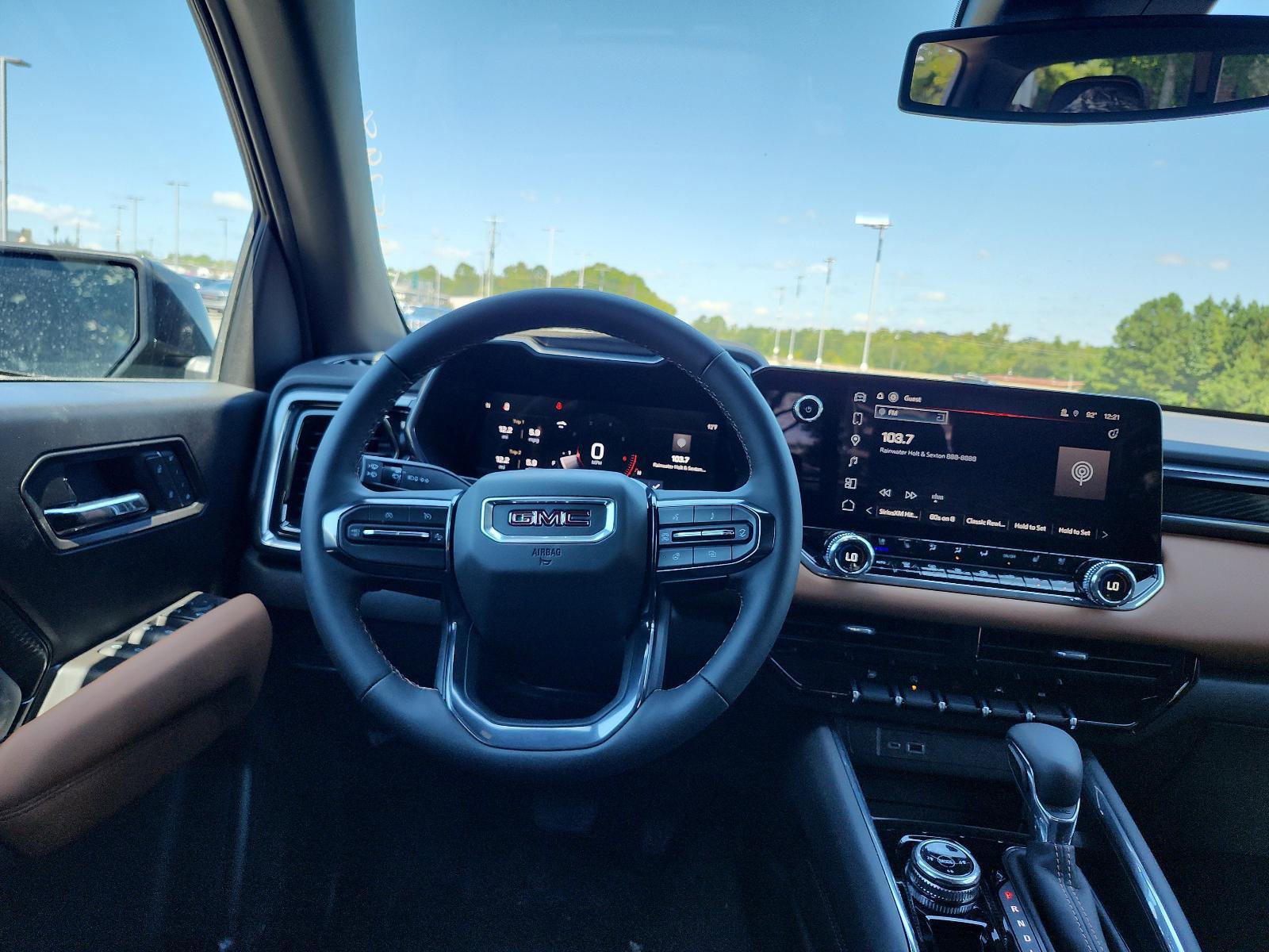 New 2026 GMC Canyon AT4 w/ Technology Plus Package image 8