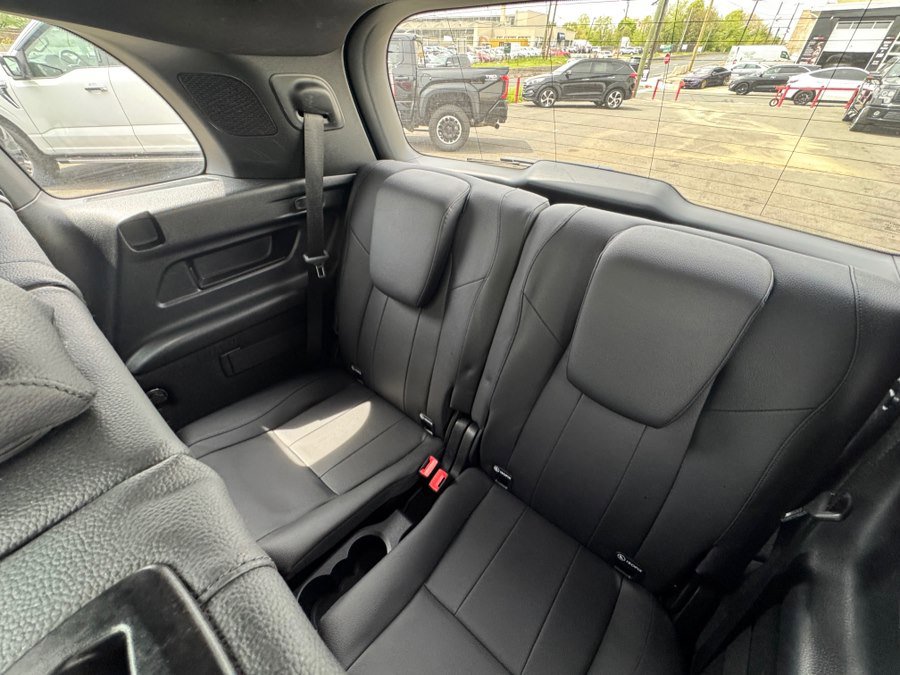 Used 2020 Mercedes-Benz GLB 250 4MATIC image 27