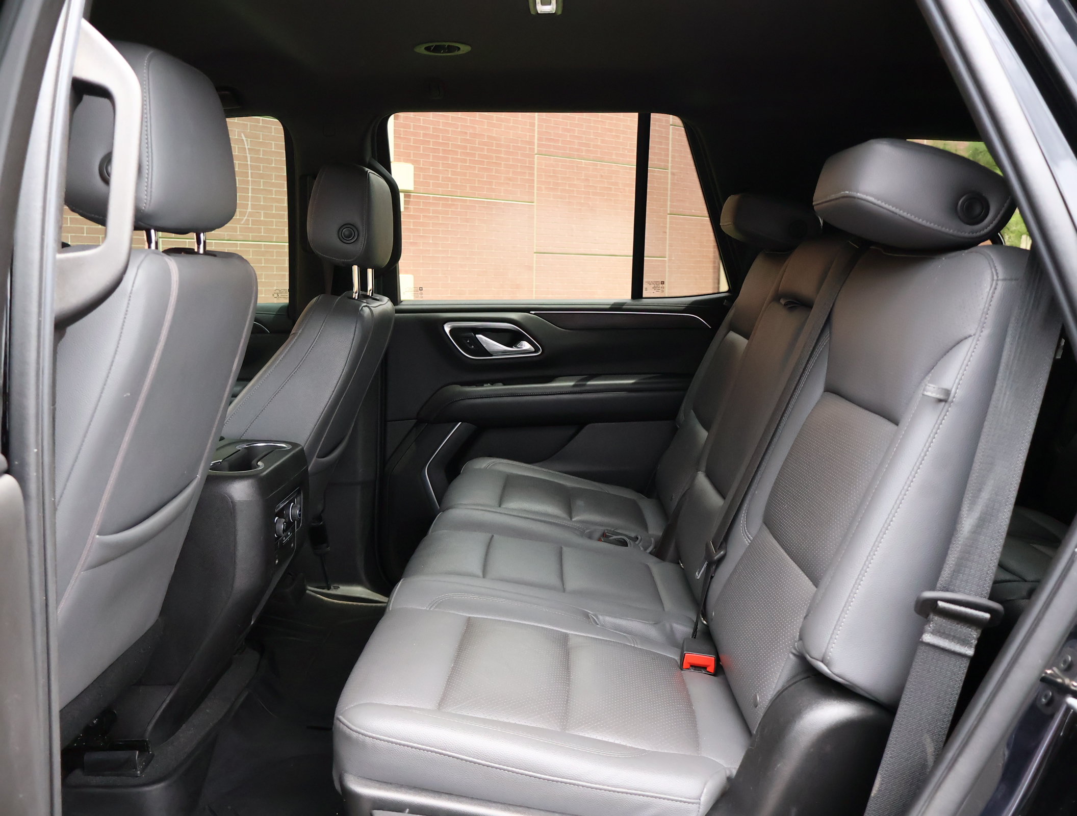 Used 2021 Chevrolet Tahoe LS w/ Driver Alert Package RWD image 20