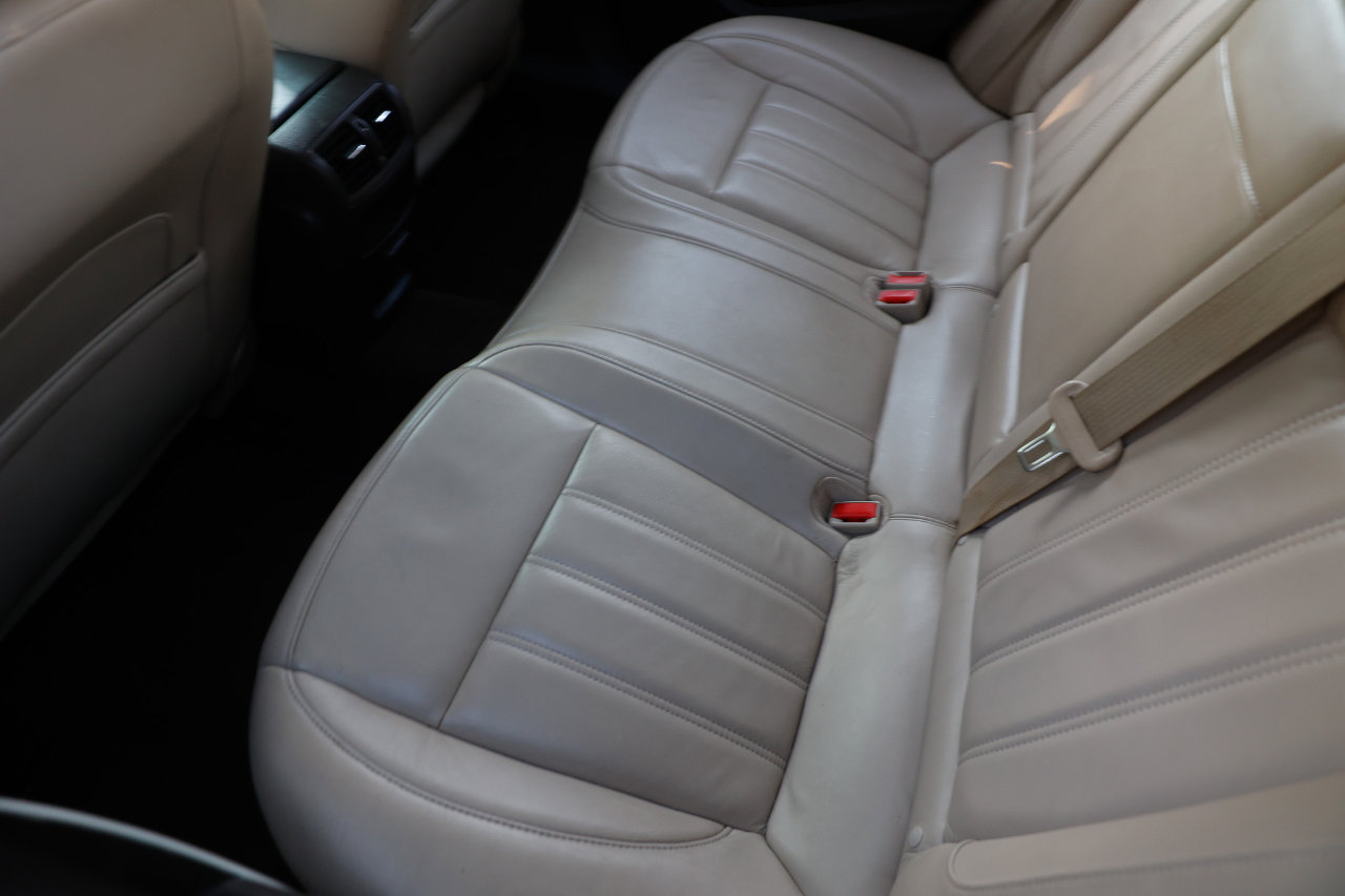 Used 2013 Buick Regal Premium image 10