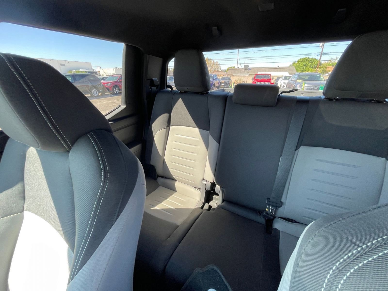 Used 2025 Toyota Tacoma TRD Off-Road image 39