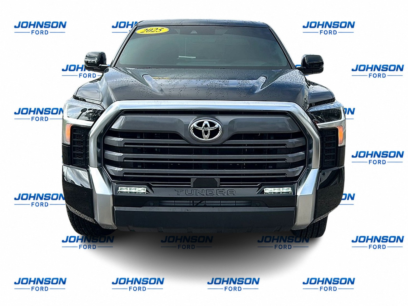 Used 2025 Toyota Tundra Limited AWD/4WD image 3
