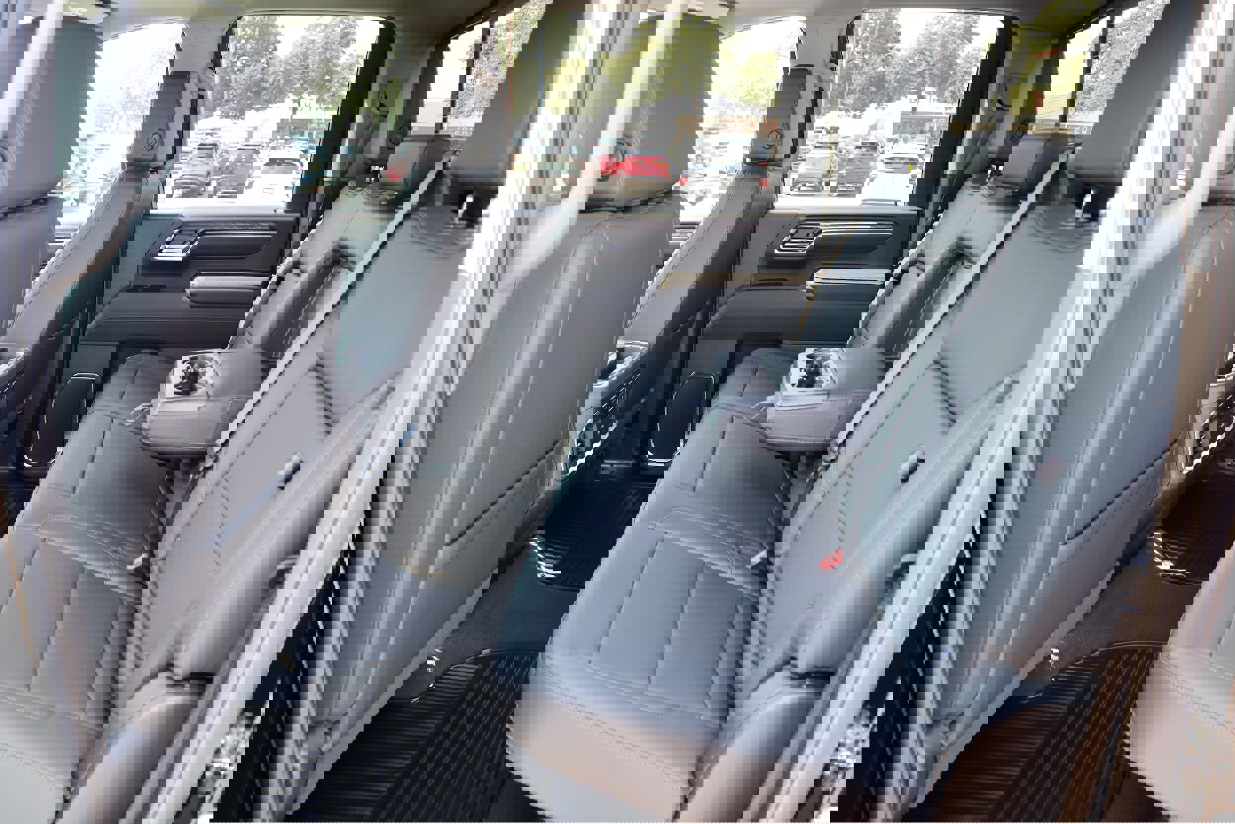New 2025 Chevrolet Silverado 2500 LTZ w/ LTZ Convenience Package image 7