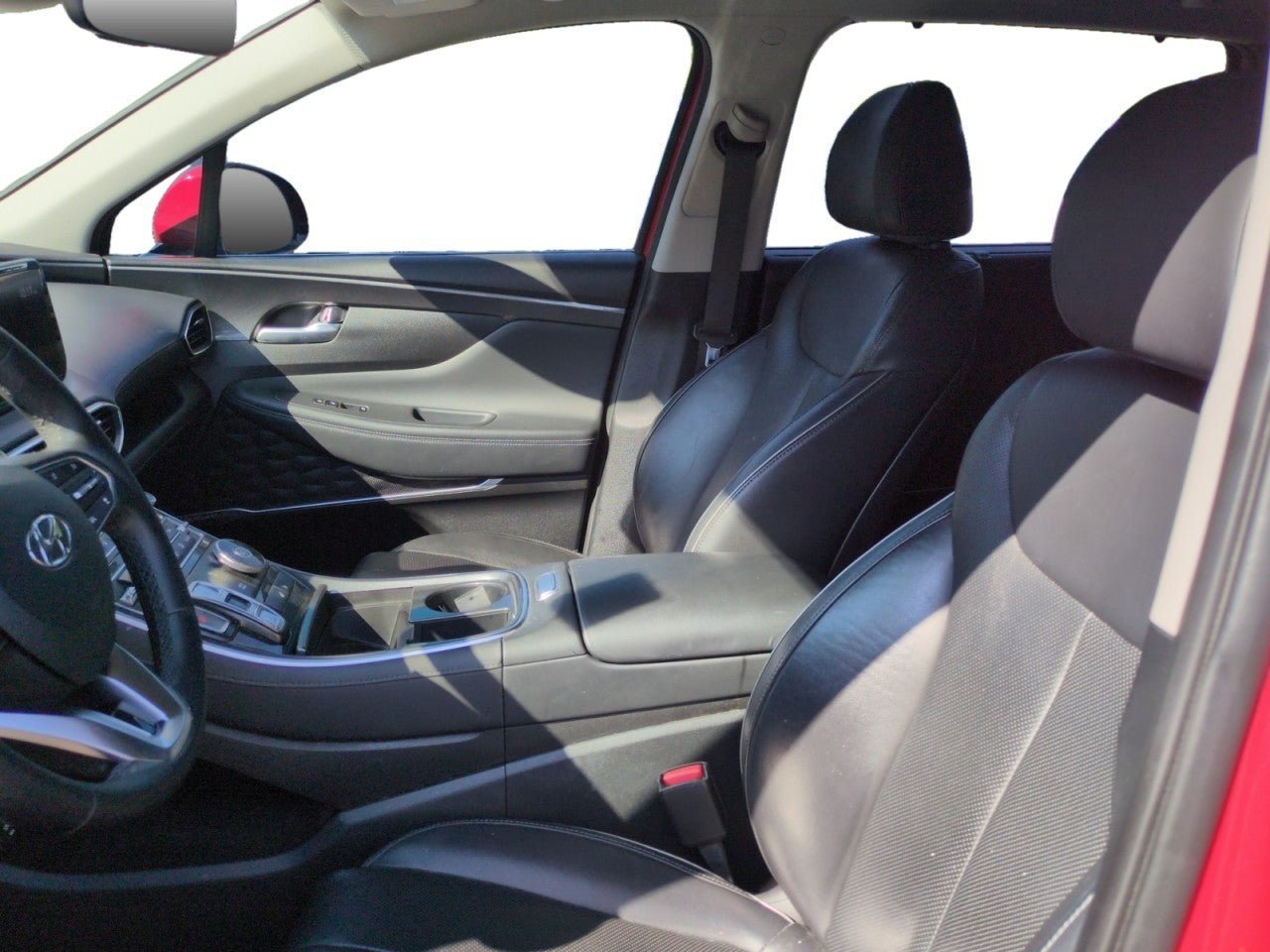 Used 2021 Hyundai Santa Fe SEL w/ Convenience + Premium Package FWD image 14