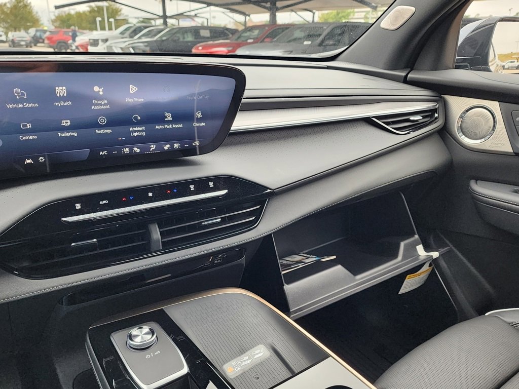 New 2026 Buick Enclave Avenir w/ Super Cruise Package image 36