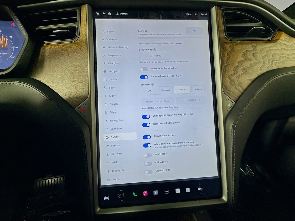 Used 2018 Tesla Model X 75D image 45