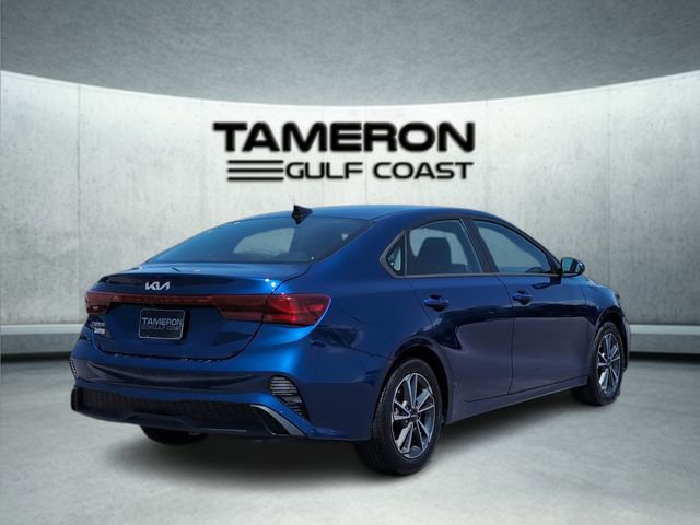 Used 2023 Kia Forte LXS w/ LXS Technology Package image 7