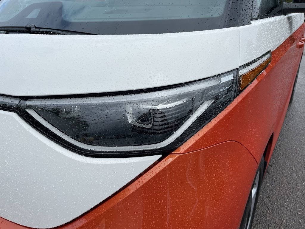 New 2025 Volkswagen ID. Buzz Pro S Plus image 9