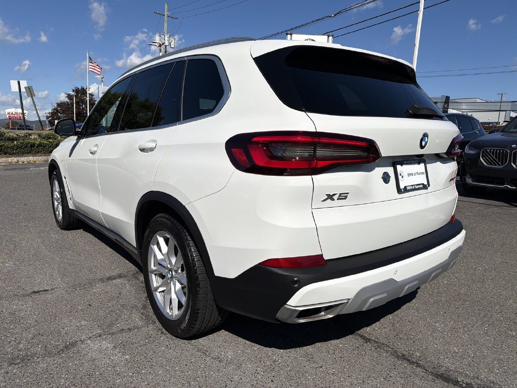Used 2022 BMW X5 xDrive40i AWD/4WD image 12