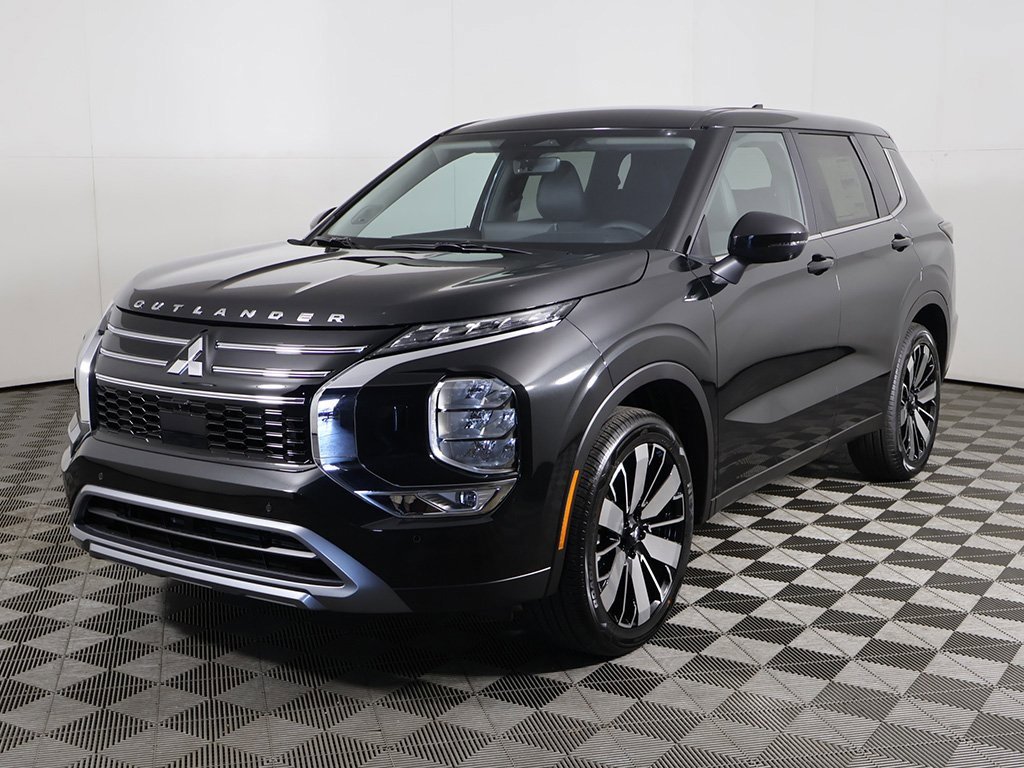 New 2025 Mitsubishi Outlander SE image 10