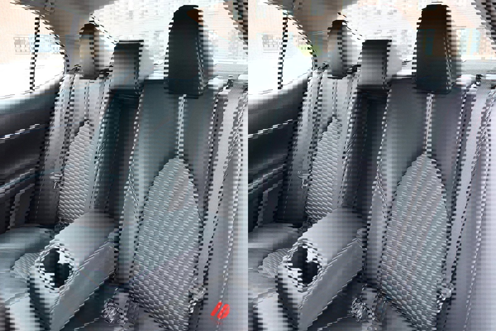 Used 2022 Toyota Camry SE image 15