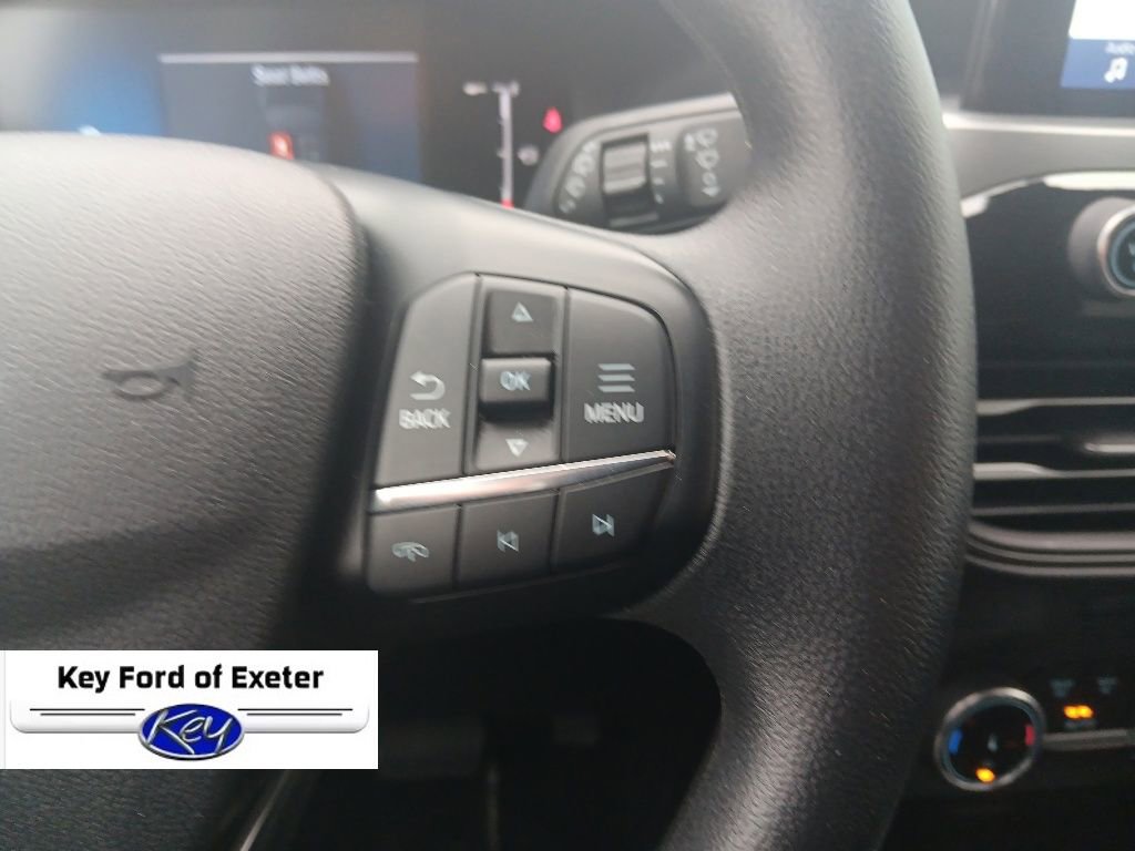 Used 2025 Ford Escape Active AWD/4WD image 32
