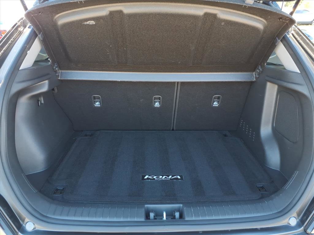 Used 2023 Hyundai Kona Limited w/ Cargo Package image 25
