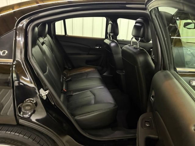 Used 2013 Chrysler 200 Limited FWD image 12