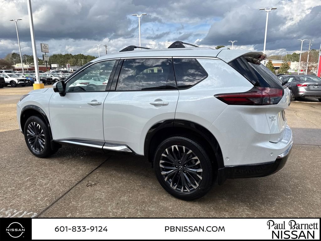 New 2026 Nissan Rogue Platinum image 14