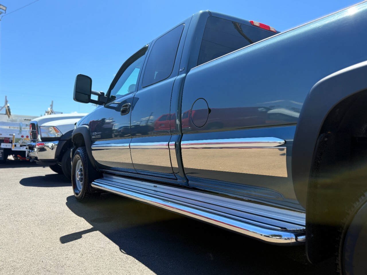 Used 2007 GMC Sierra 3500 SLT RWD image 14