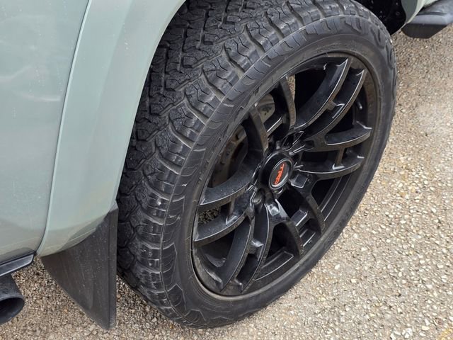 Used 2023 Toyota Tacoma TRD Sport w/ TRD Premium Sport Package RWD image 10