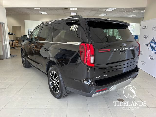 Certified 2025 Ford Expedition Platinum AWD/4WD image 6