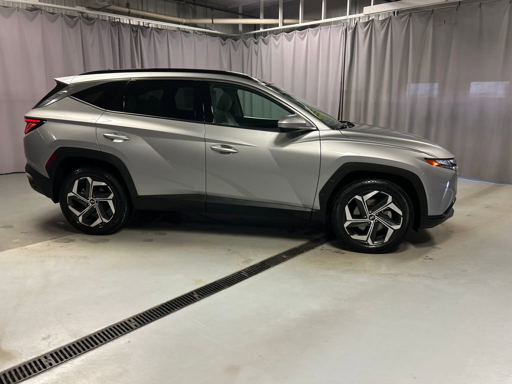 Used 2023 Hyundai Tucson Limited image 8