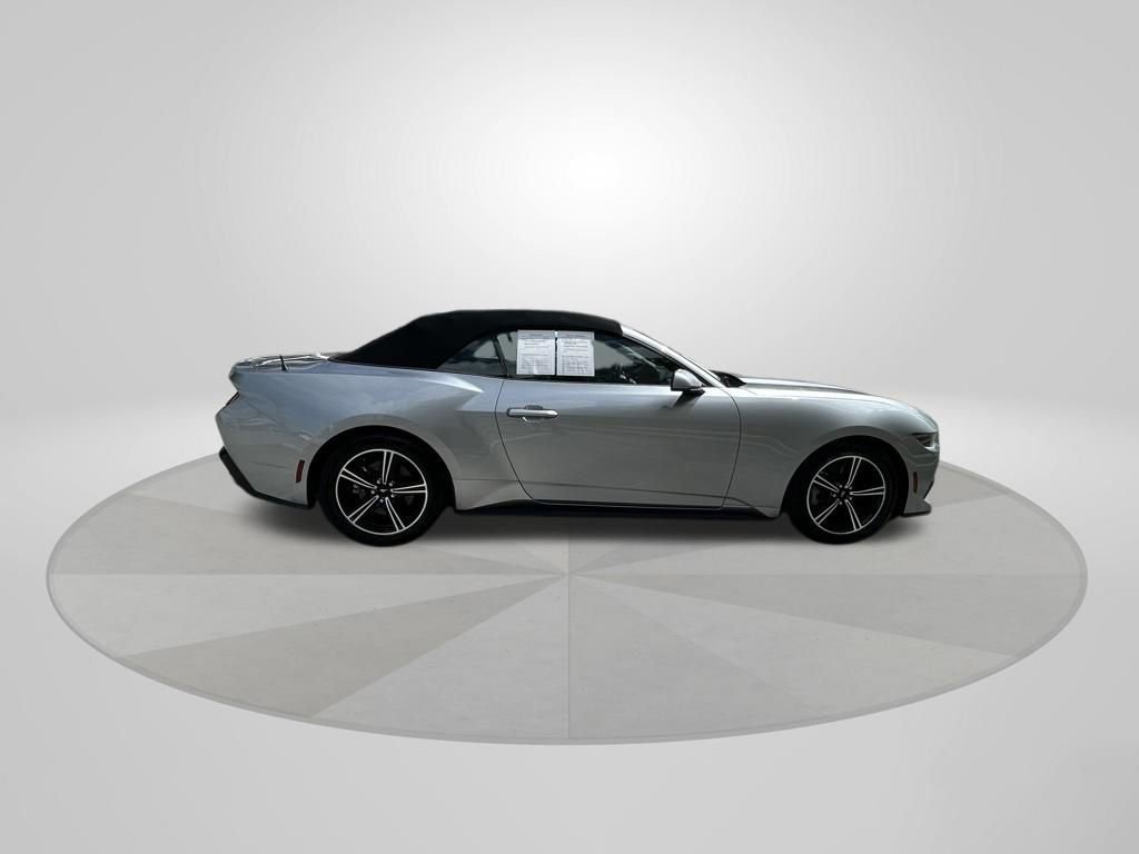 Used 2025 Ford Mustang Premium RWD image 8