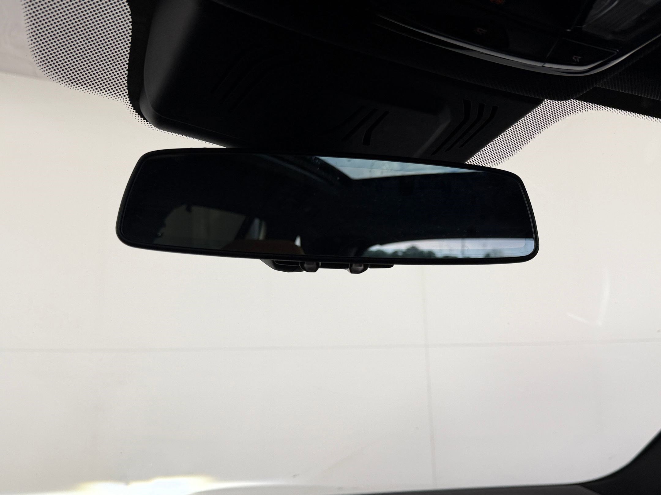 Used 2022 BMW X5 xDrive40i w/ M Sport Package image 19