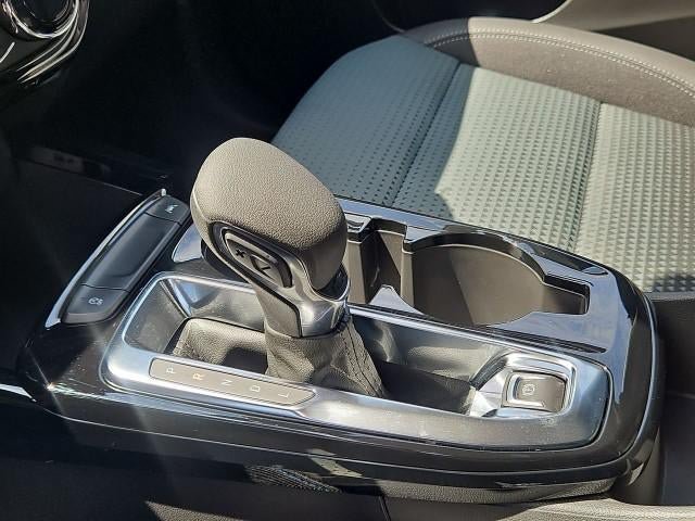New 2026 Chevrolet Trax LT w/ Midnight Edition FWD image 15