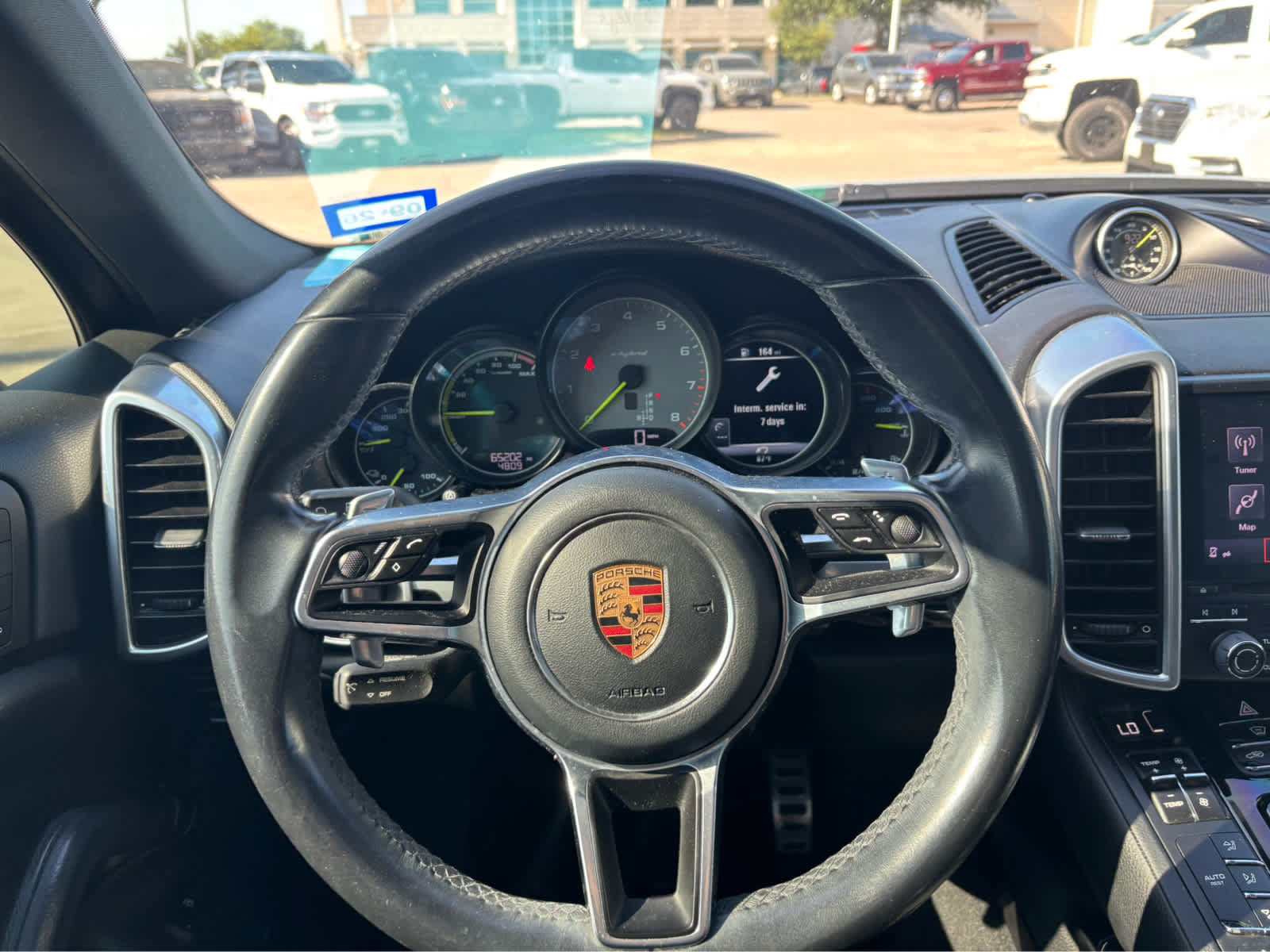 Used 2017 Porsche Cayenne S AWD/4WD image 7