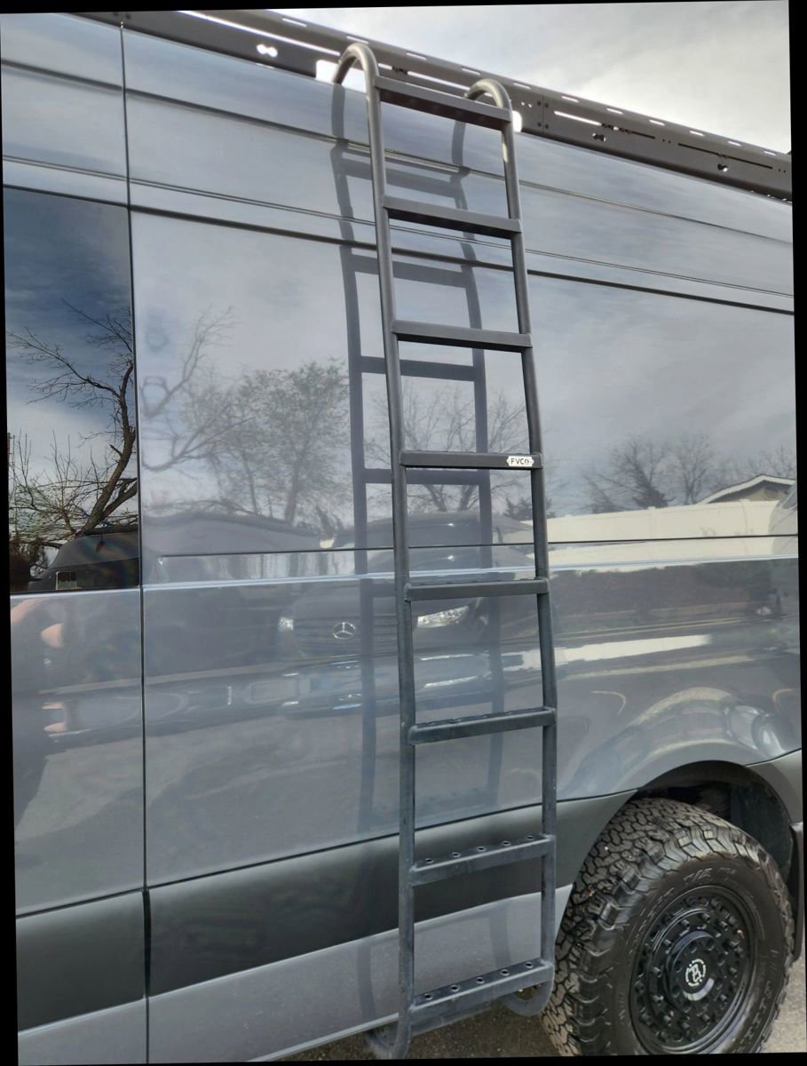 Used 2022 Mercedes-Benz Sprinter 2500 image 57