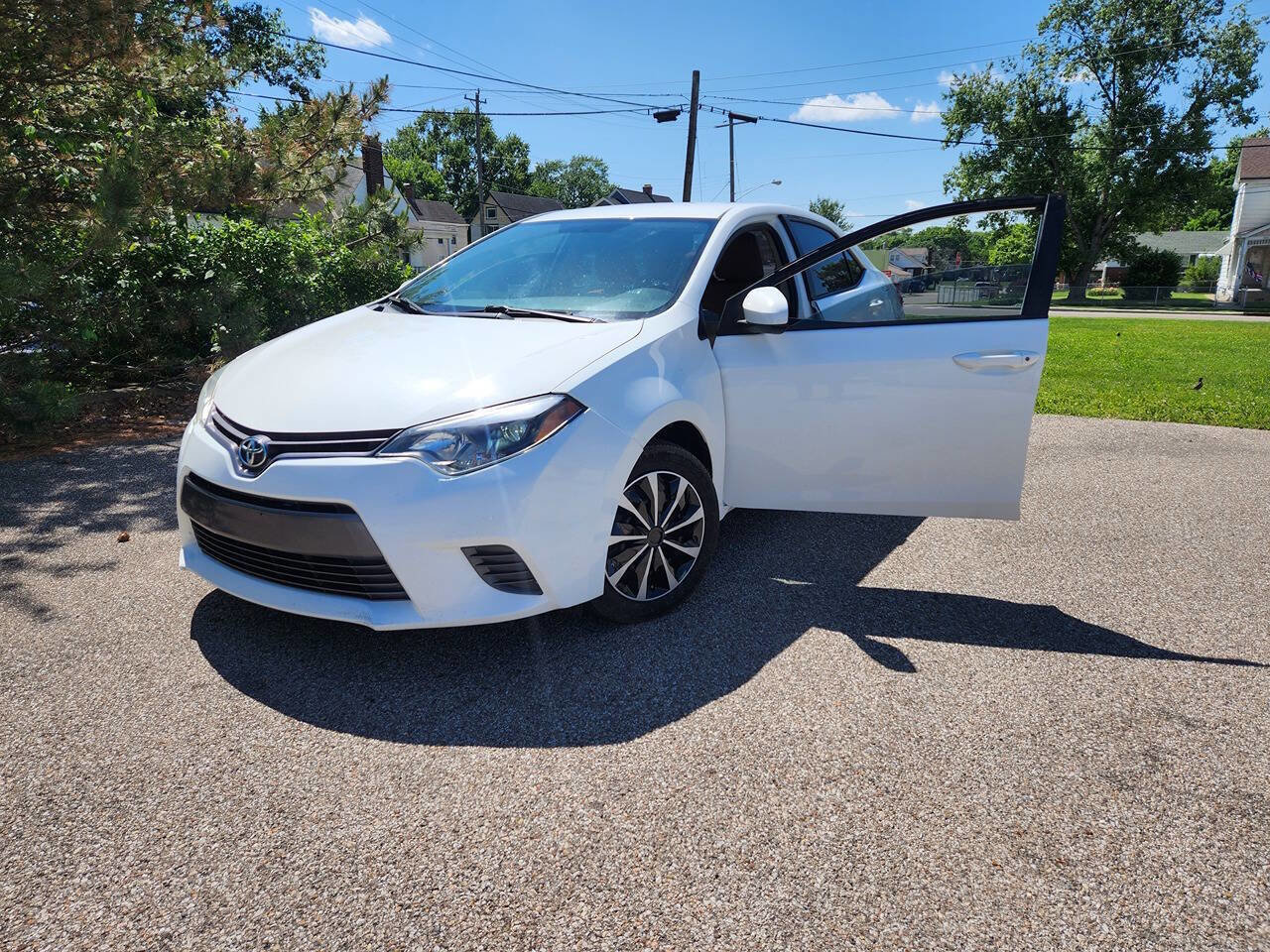 Used 2015 Toyota Corolla LE