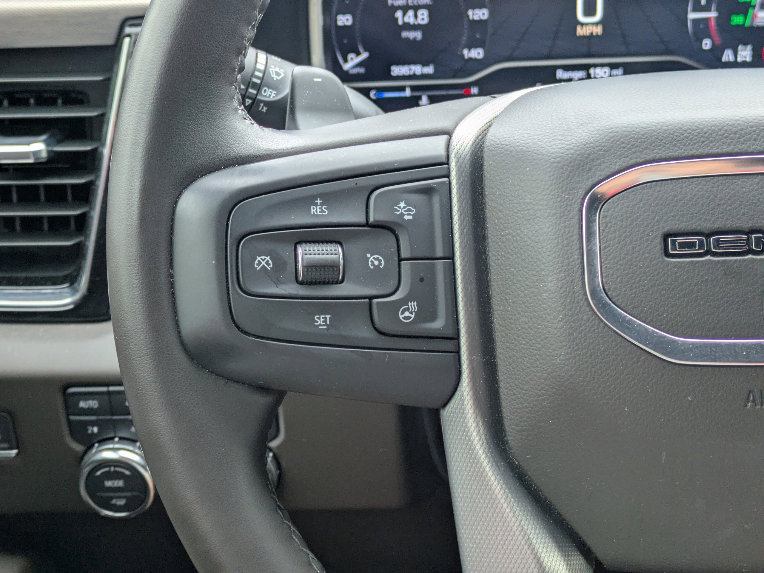 Used 2023 GMC Sierra 1500 Denali w/ Denali Reserve Package image 18