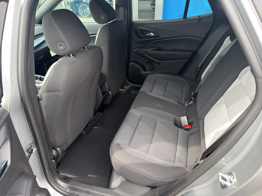 New 2026 Chevrolet Trax RS image 9