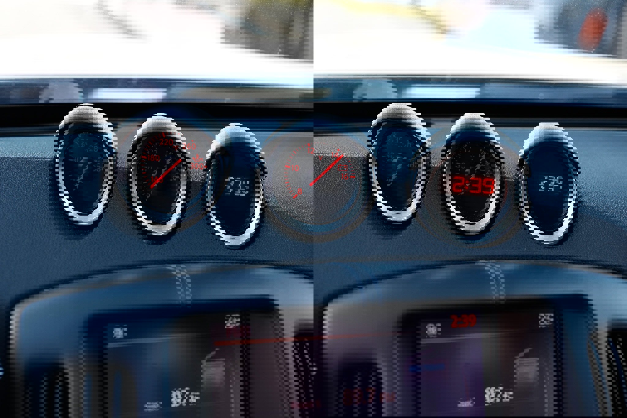 Used 2014 Nissan 370Z Touring w/ Sport Package image 33